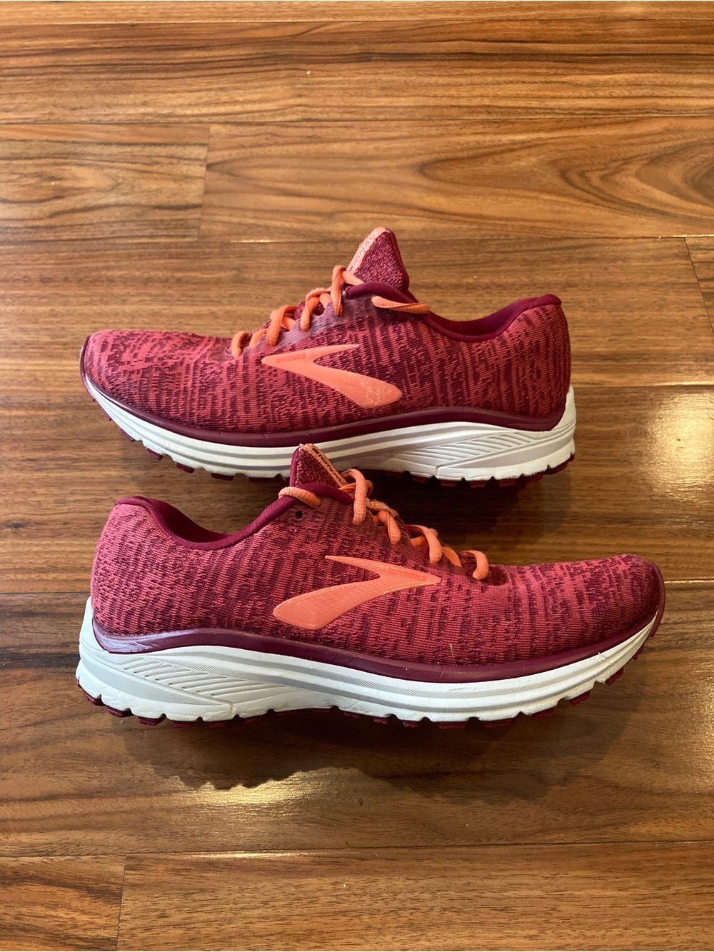 Brooks Women Anthem 2 Burgundy Red Wine Berry Running Walking Sneakers Shoes 8.5